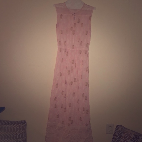 Slip - Picture 1 of 7